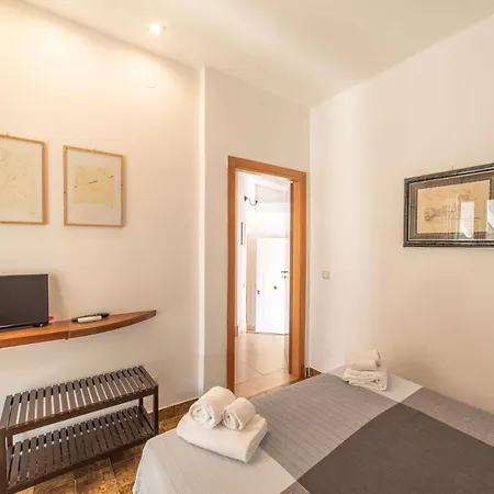 Borgo Marino Plemmirio מלון 4*